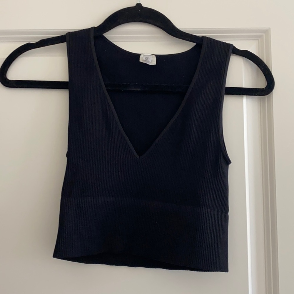 Ribbed V Neck Tank - Black